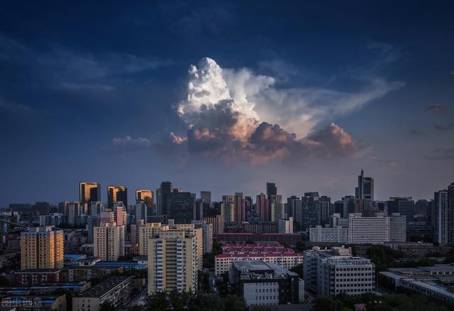 动真格，“退房令”来了？央媒发文敦促，国家队已出手抛售房地产