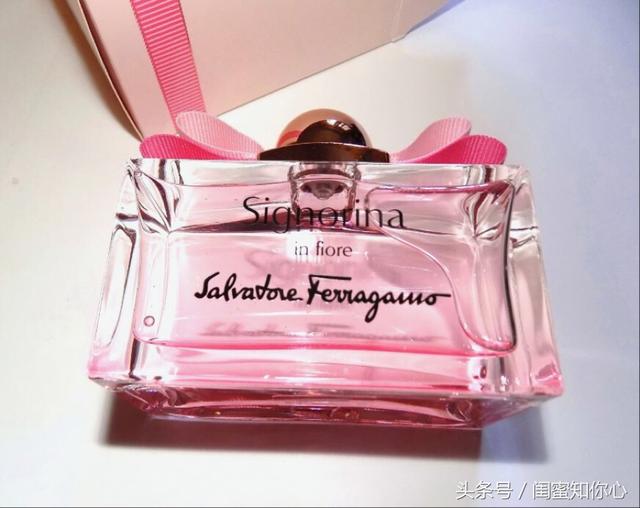 菲拉格慕花漾伊人身体乳