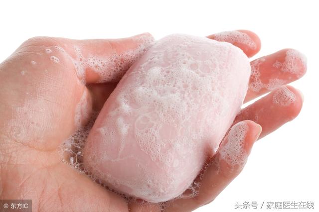 皮肤长许多鸡皮疙瘩