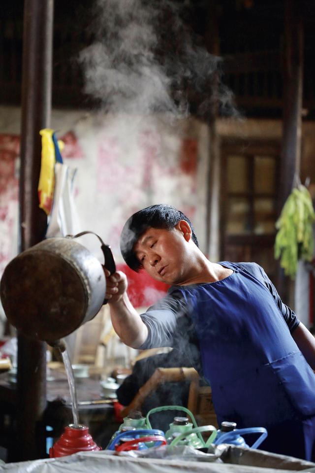 安闲铃 安闲铃（安贤陵园地址） 生活