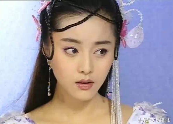 《皇宫宝贝》造型真的太扯了,女主角李小冉的造型更是被吐槽了很久.
