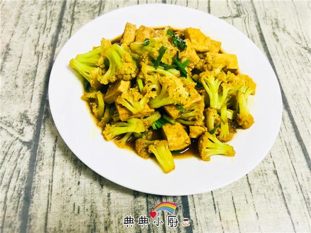 曬一下我家的晚餐，有葷有素，好吃入味，一家三口挺適合 美食頻道 第3张