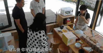 相比于大S新欢一身的腱子肉，汪小菲“暖妻”的10个细节，更实在