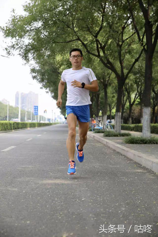 EVA胶破碎机拉丝工厂