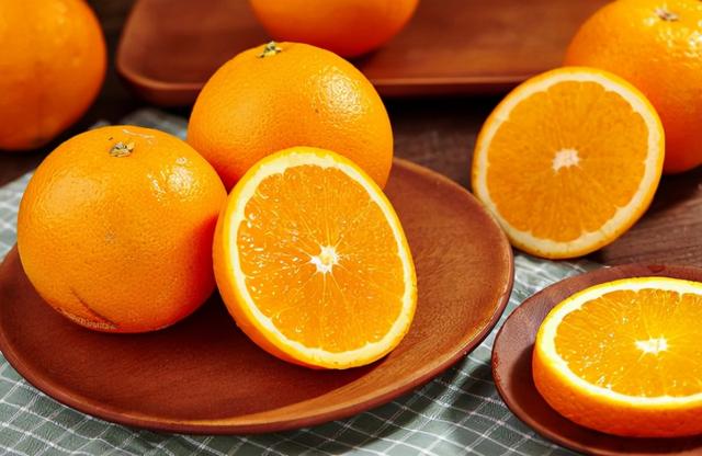 想增强免疫力的人，平日里不妨多吃7种食物，或给健康助力