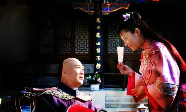 纪晓岚老婆:《铁齿铜牙纪晓岚》3位主演的夫人，相比较之下，还是她最幸福