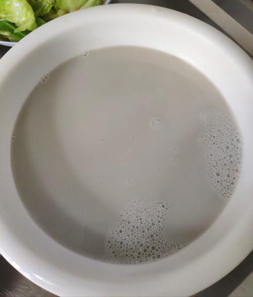 破碎机打鲫鱼汤视频