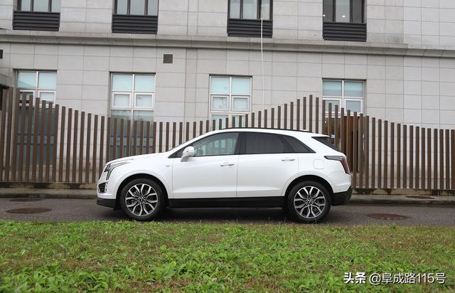 凯迪拉克xt5油箱有多少升(凯迪拉克xt5油箱最多能加多少升)