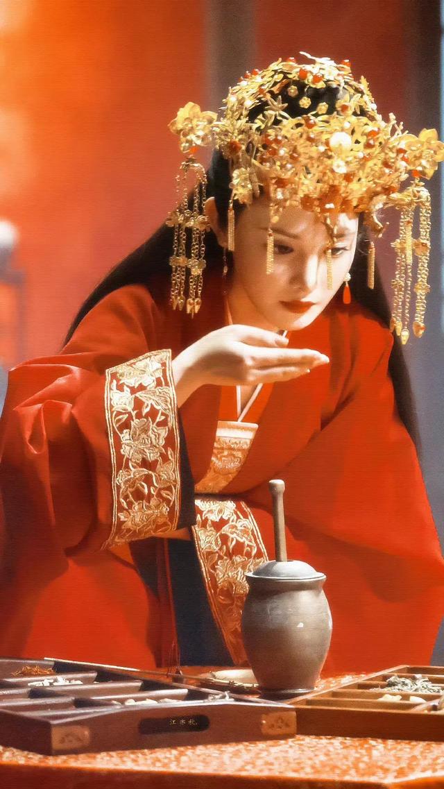 宫廷风新娘图片(盘点2021年古装剧婚礼造型,10位古装新娘,有没有你