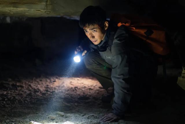 朱一龙《峰爆》上映，票房堪忧？这可能又是一部被差评埋没的好片