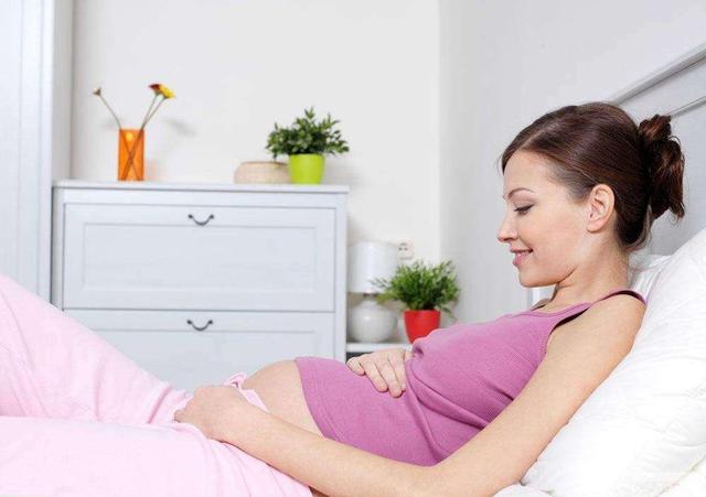 孕肚“上怀、下怀”暗示胎儿性别？谣言不可信，真正的区别是这些