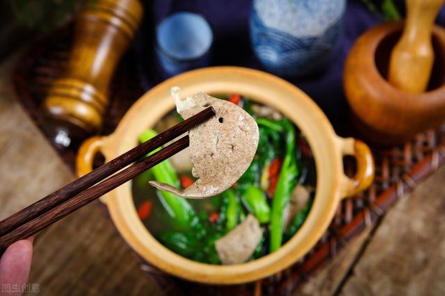 女性贫血吃什么好？补气血养容颜的饮食帖来了