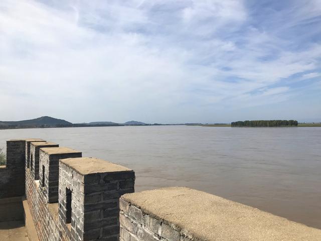 佳木斯市旅游景点介绍（佳木斯敖其湾影视城）(7)