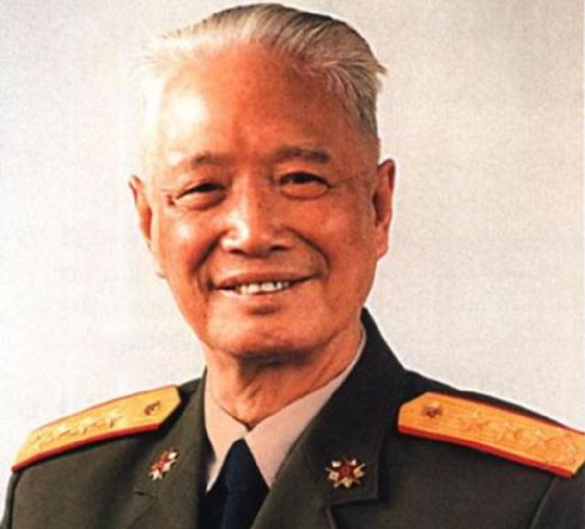 1981年，安徽宿县来了一位开国中将，握着老妇的手说：我来看您了