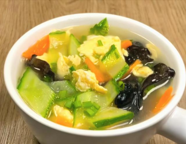 秋季“五瓜”要多吃，补水润燥有营养，常吃好处多，顺利度秋