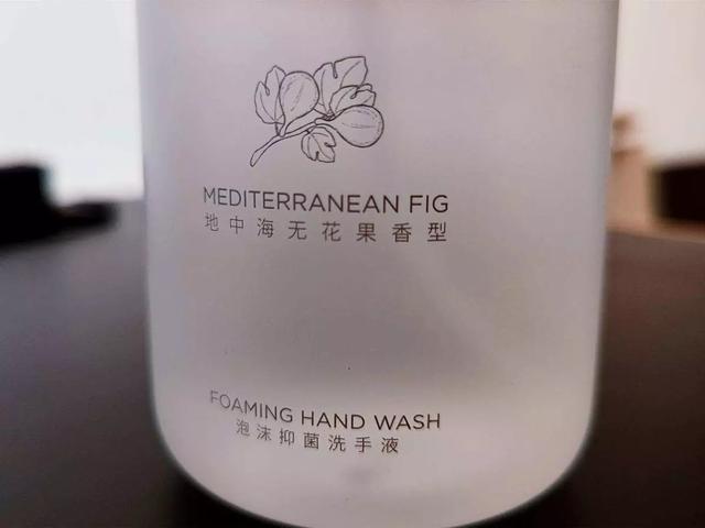 米家自动洗手机pro，伸手自动出泡沫，还新增了科学洗手提醒