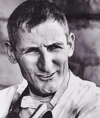 部原型车外,还有福特野马以及与主角肯·迈尔斯有着千丝万缕联系的mg