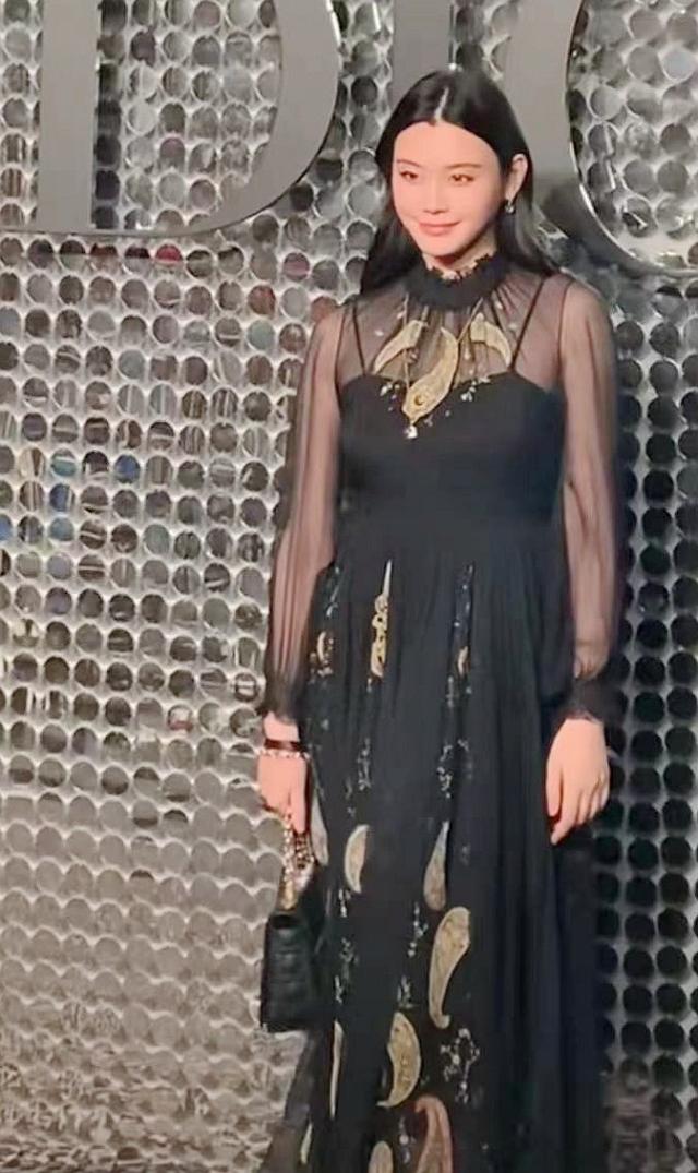 ������������Ӧ������ҹ�����ɸ����Ϲ���������Բ����