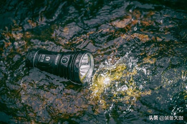 这款三眼小钢炮竟有18000流明——Lumintop雷明兔GT3手电