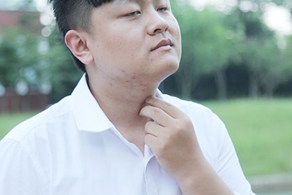 3年前，李咏因癌去世，每年体检的他，为何仍遭癌症“毒手”？