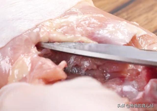 孩子爱吃的蜂蜜芥末鸡排，甜鲜微辣，脆皮味美，吃一次念念不忘