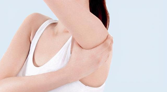 女性腋下淋巴结肿大图片，乳腺增生为什么会腋窝淋巴结肿大