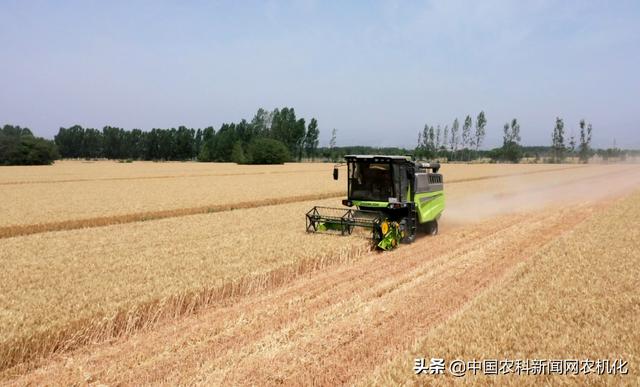 白银四排轮式洗砂机厂家