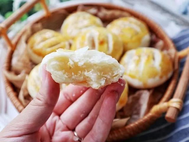 山東歐米奇配方分享：這老婆餅，外皮酥酥酥酥掉渣，糯米餡香