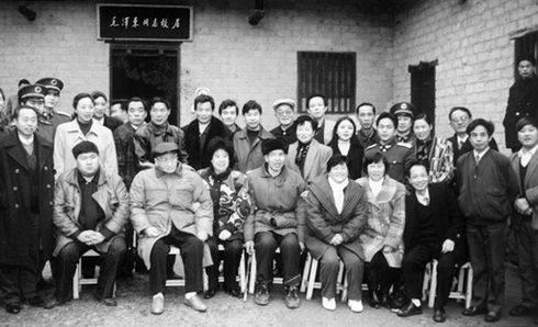 毛主席去世前写信给政府：请帮我照顾九弟一点，我实在是年老了