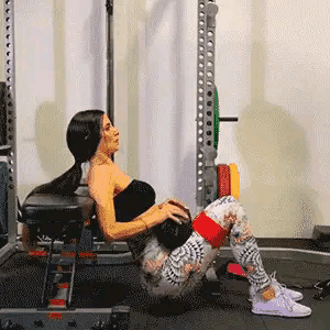 練臀的好處有什麼？外形好看只是一部分，7個動作幫你收獲健康美