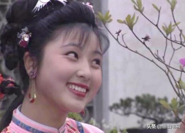聊斋志异婴宁:《聊斋婴宁》天真烂漫、聪慧多情的笑容之下，是对社会百态的洞明