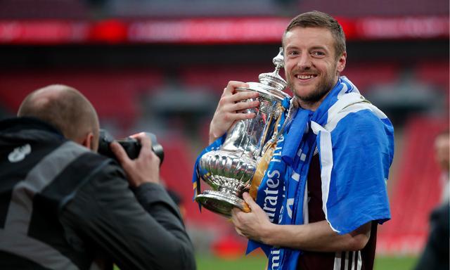 来点儿新闻 11.11 | 虎牙2021财年第三财季净利5.24亿