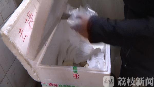 不靠技术靠诚信 小小馒头店“无人售货”10多年