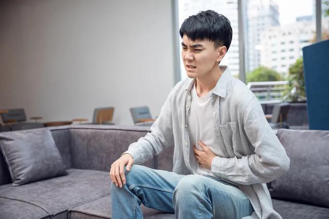 癌癥分期相同，為何年輕的病情發展更快？
