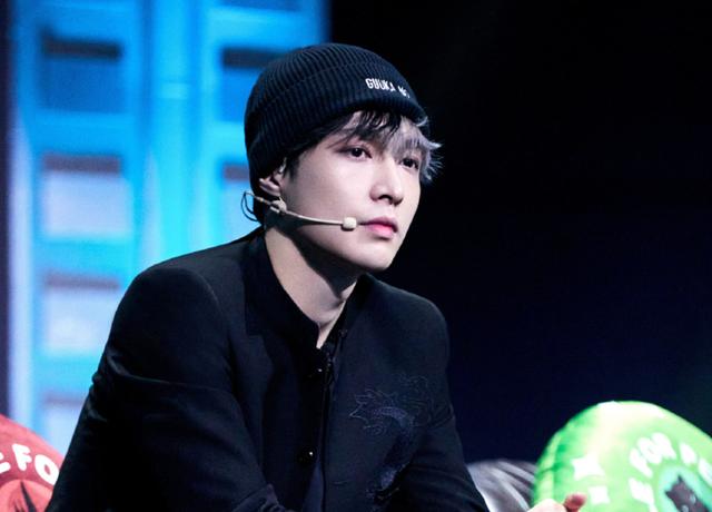 青春有你张艺兴春晚连麦（青春有你张艺兴春晚祝福视频）