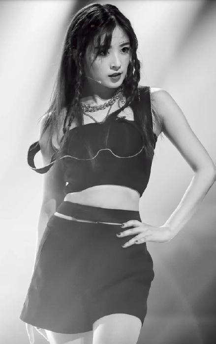 张含韵主演的电视剧(张含韵主演的电视剧大全)