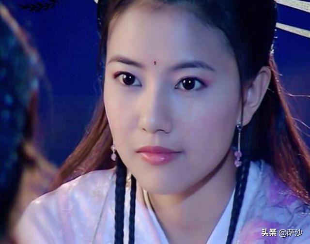 灭绝师太:周芷若在峨嵋弟子中武功不是最高的，灭绝师太为何将大位传给她？