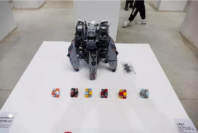 湖北工业大学工程技术学院设计展