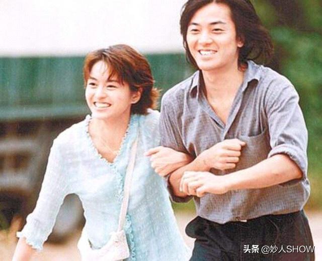 46岁佘诗曼近况曝光（出身穷被未婚夫抛弃）(48)