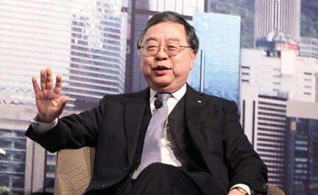 在香港有13栋大楼，在内地还有11个商场，陈启宗才是隐形富豪