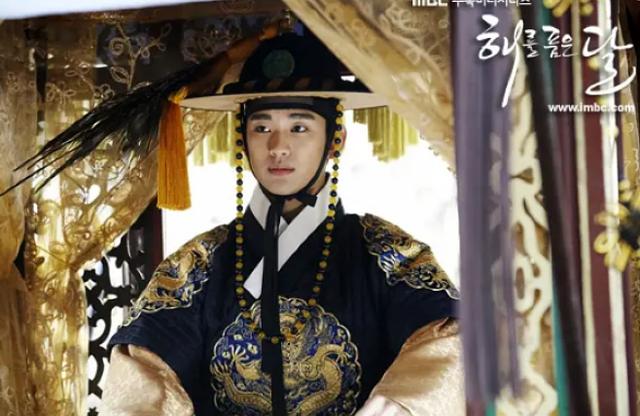 韩国明星排行榜（2021年韩国身价最高的8位明星）