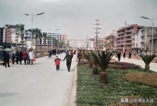 惊天破碎机说明