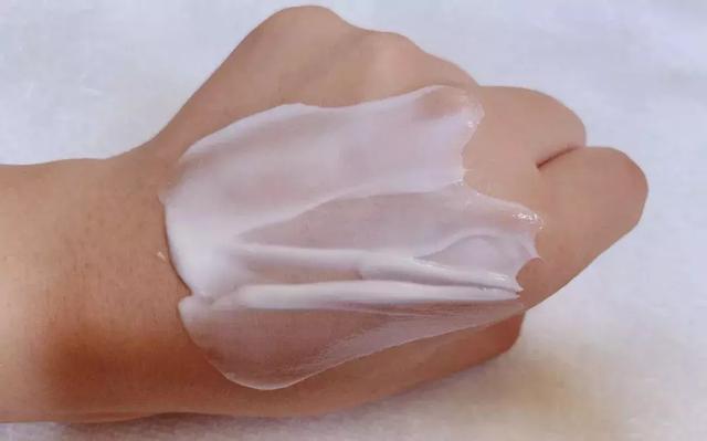 按压式的身体乳打不开