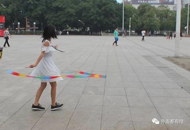 破碎机声音怎么响