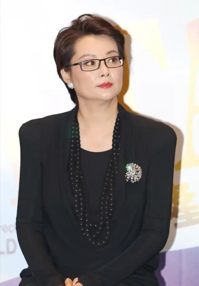 袁立 身高(袁立图片写真大全)-天晟网