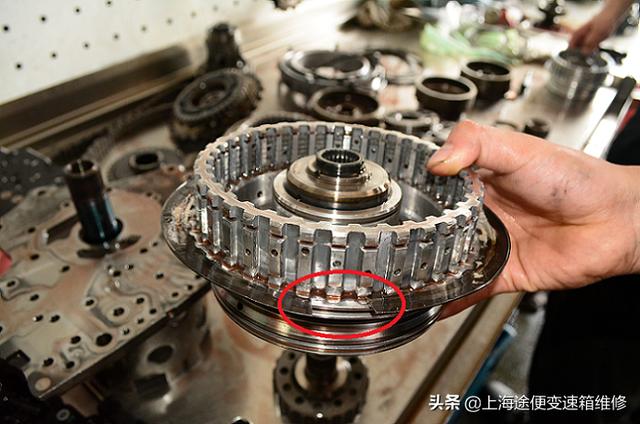 别克君越变速箱维修必收藏讲解君越变速箱维修多少钱具体价格与常见