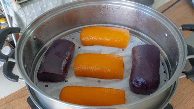 春天，女人想少用化妆品，多吃6种“紫色食物”，常吃脸色更红润