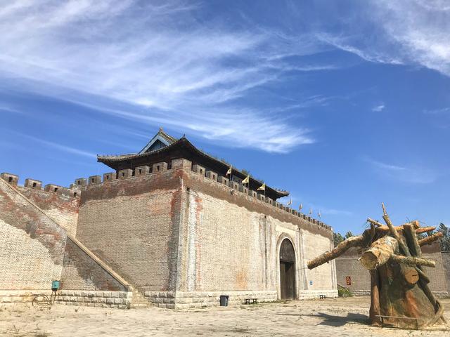 佳木斯市旅游景点介绍（佳木斯敖其湾影视城）(10)