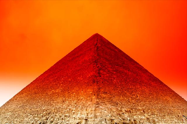 关于金字塔的未解之谜，未解之谜：金字塔正以一种恐怖又可怕的手段阻止人们探索它