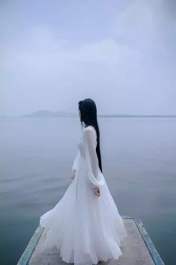 晚安文字181212：人生是一种态度，心静自然天地宽